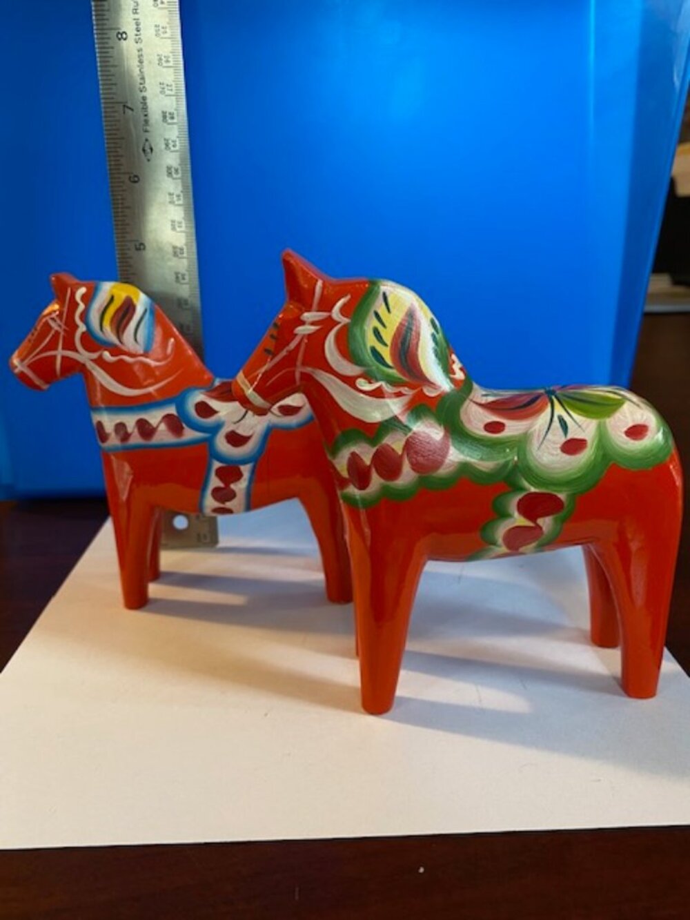 2 Vintage 4.5" Swedish Dala horses, hand carved and painted,Tillv, Nils Olsson - Picture 5 of 7